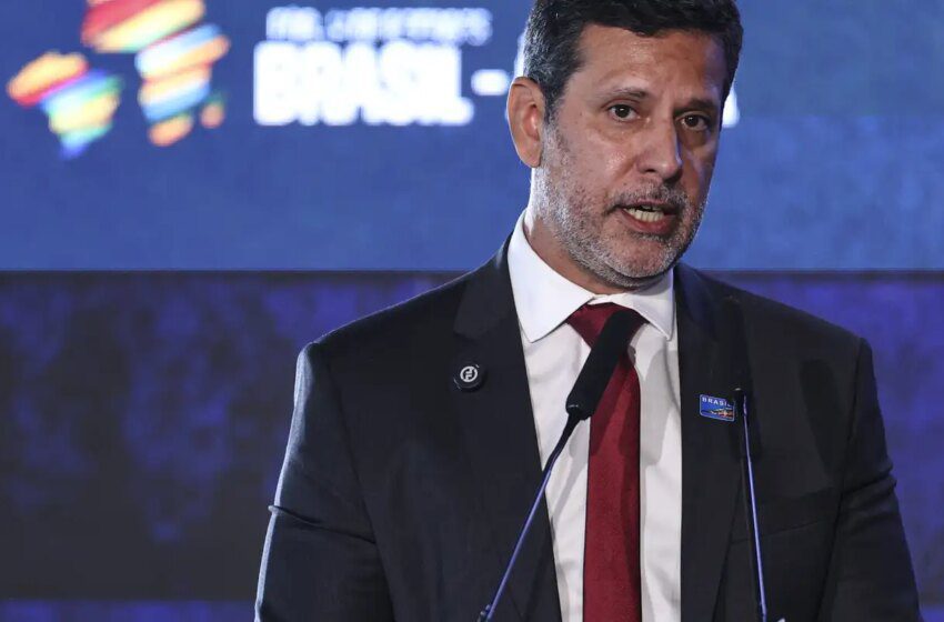  MEC: queda do analfabetismo no Brasil é ligada a políticas na educação
