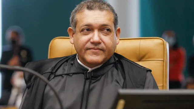  Advogados divergem sobre suspensão de pesquisa eleitoral por Kassio no TSE