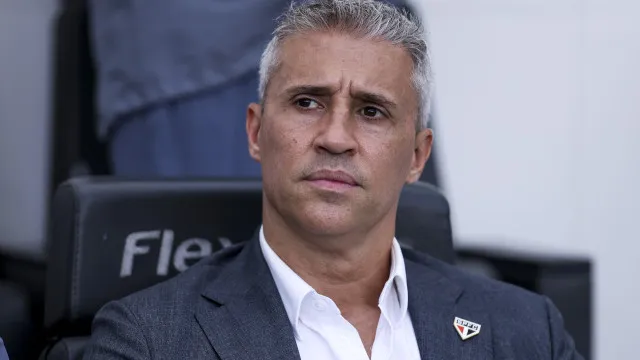  Ex-São Paulo, Hernán Crespo tem negociação em andamento com clube do Qatar