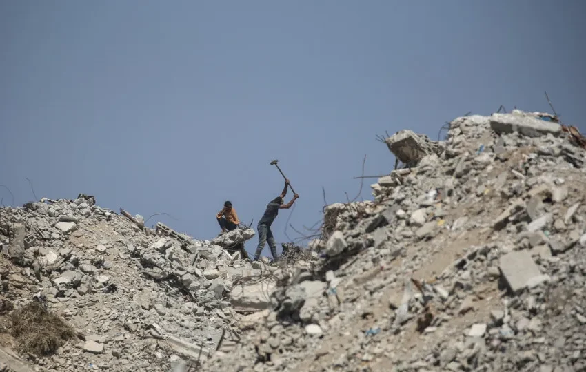  Israel diz que matou três comandantes do Hamas em ataque na Faixa de Gaza