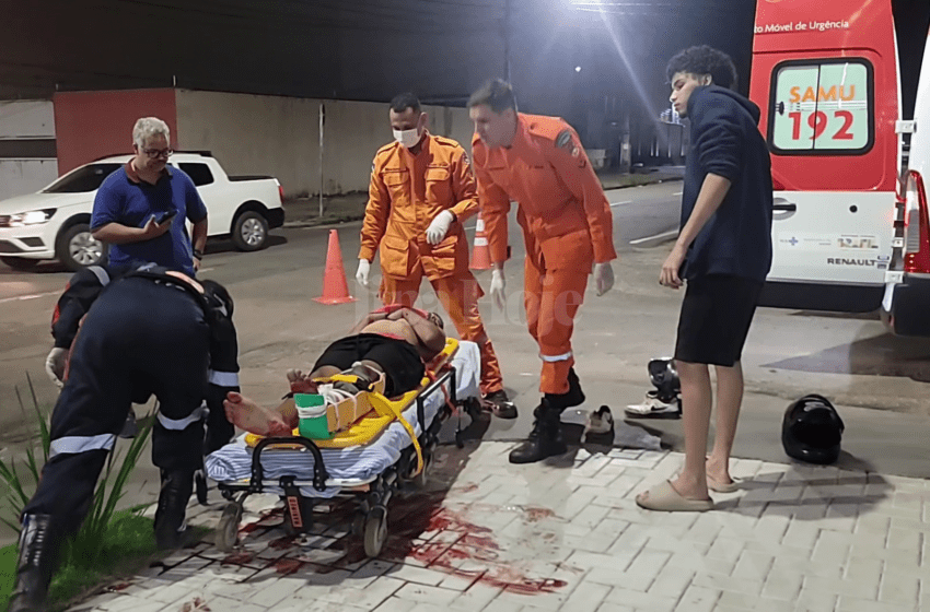  Motociclista Sem Habilitação Avança Preferencial, Bate em Onix e Sofre Fratura Exposta em Ji-Paraná
