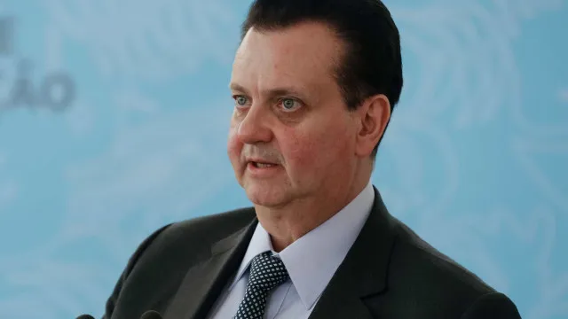  Caiado anuncia Kassab como vice e diz que Flávio perderia para Lula no 2º turno