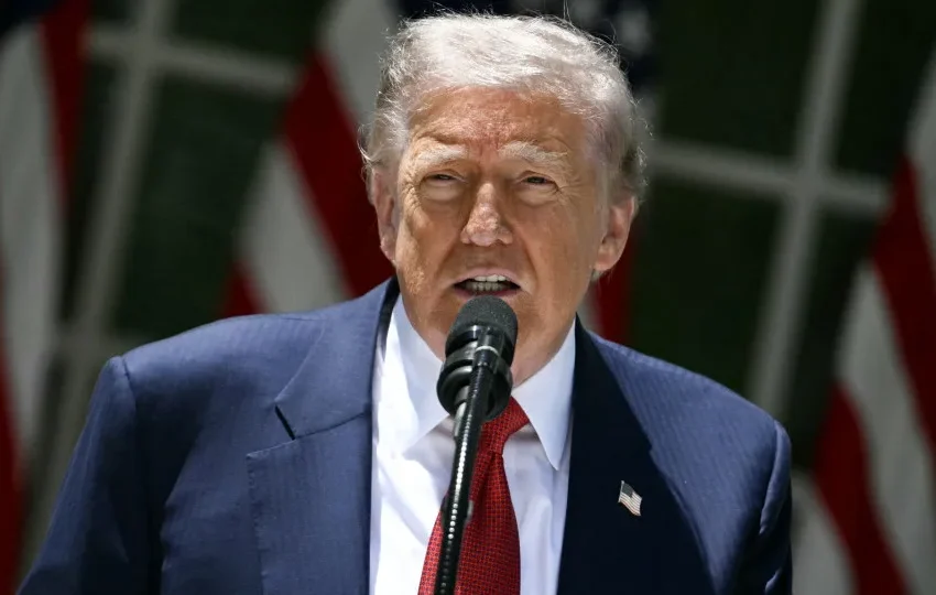  Trump afasta procurador de Seattle uma hora após ser escolhido